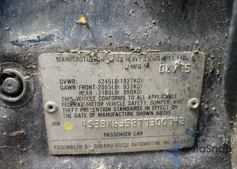 1996 Subaru Legacy L из США, поврежденный, VIN 4S3BK6358T7300748